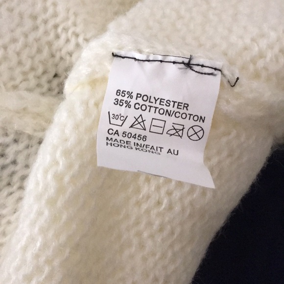 White Sleeveless Cardigan - Picture 5 of 5